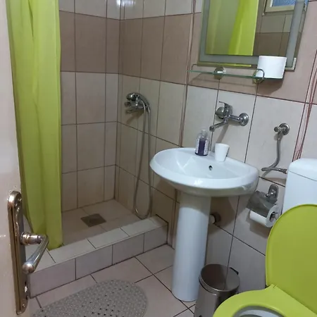 Kuca Za Odmor Daca * Gombos