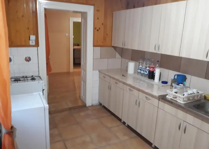 Kuca Za Odmor Daca * Gombos