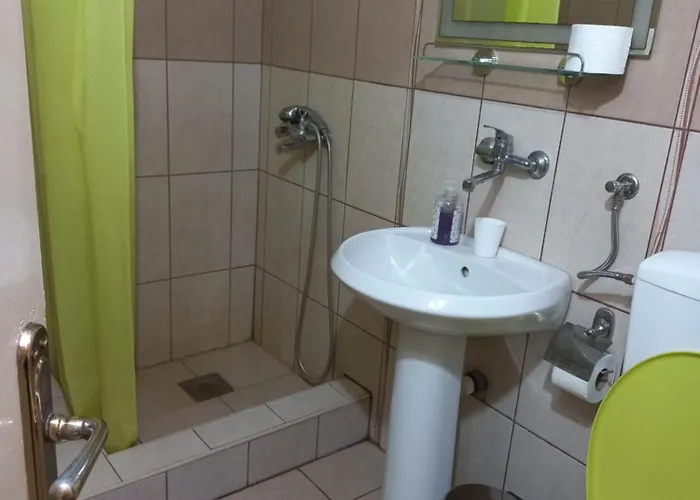 Kuca Za Odmor Daca * Gombos